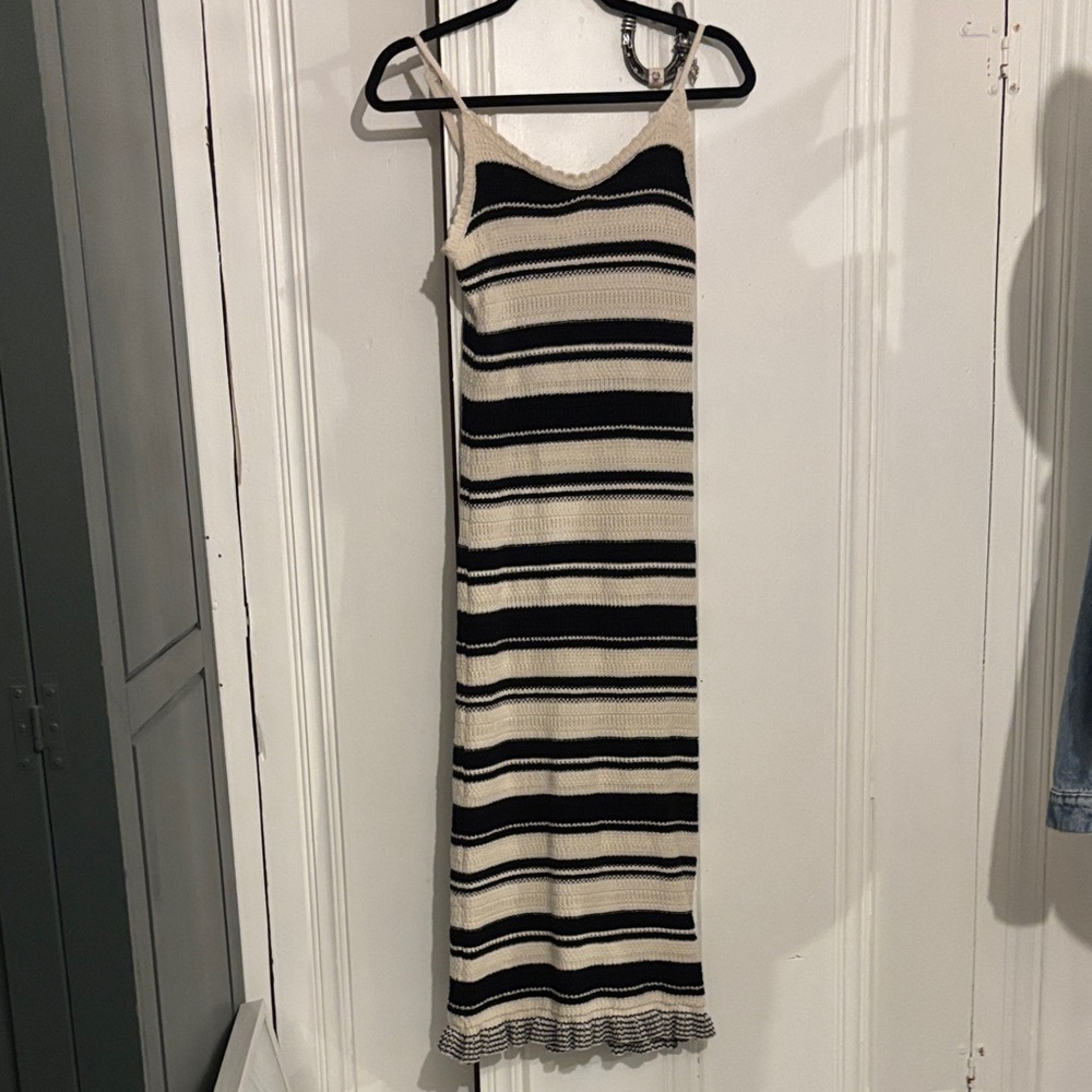 NWOT T.J.Maxx Black and Cream Striped Midi Dress